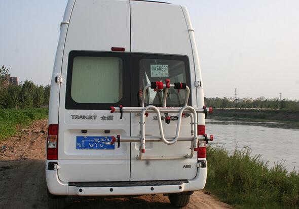  福特旅居车